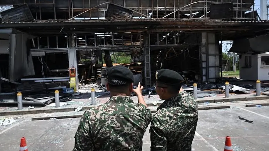 Thailand-Cambodia Border Residents Hope for Peace as Fragile Ceasefire Leaves Thousands Waiting