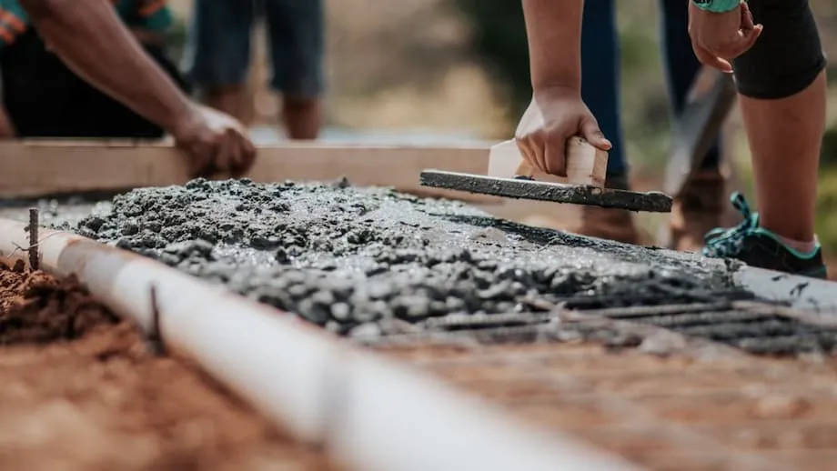 China's Self-Cooling Cement Reflects 96.2% of Sunlight, Offering a New Way to Cool Buildings