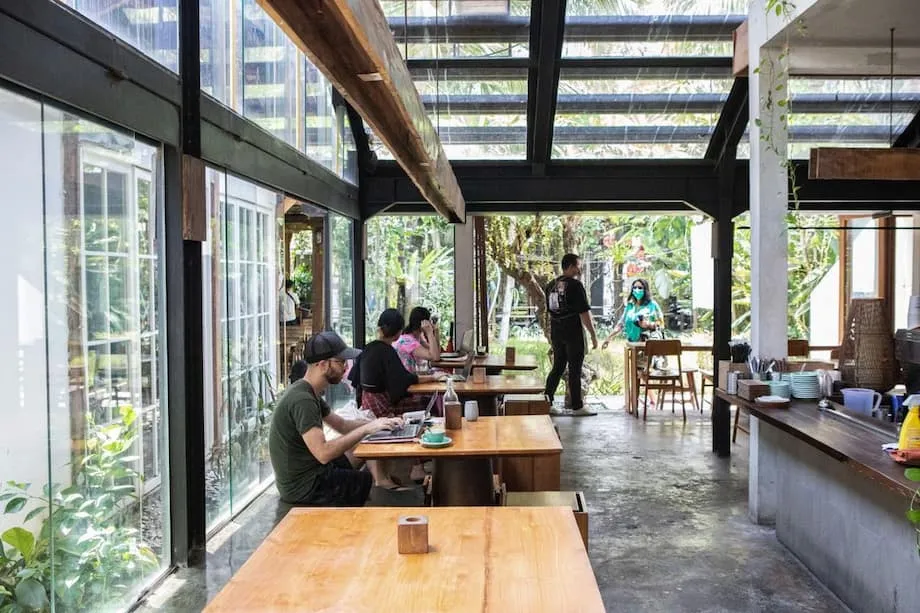 Indonesia's Music Royalty Crackdown Silences Cafés and Fuels Calls for Reform