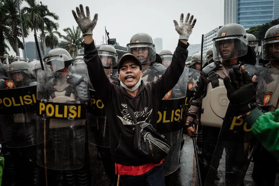 Indonesia's August 2025 Protests Unite Anger Over Budget Cuts, Elite Benefits and Military Power