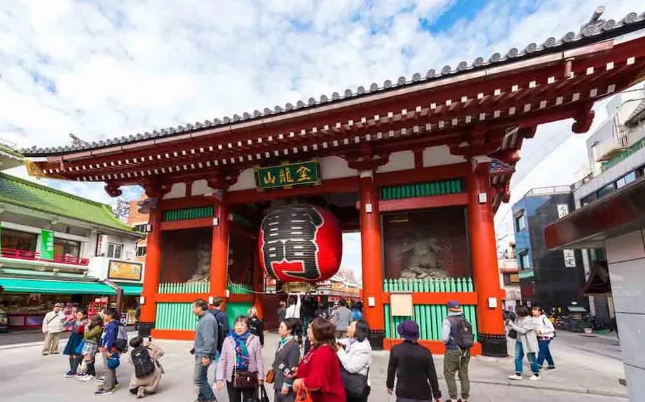 Tokyo Tops Breakup Travel Ranking With Nearly 2,000 Spas and Hundreds of Waterfront Escapes