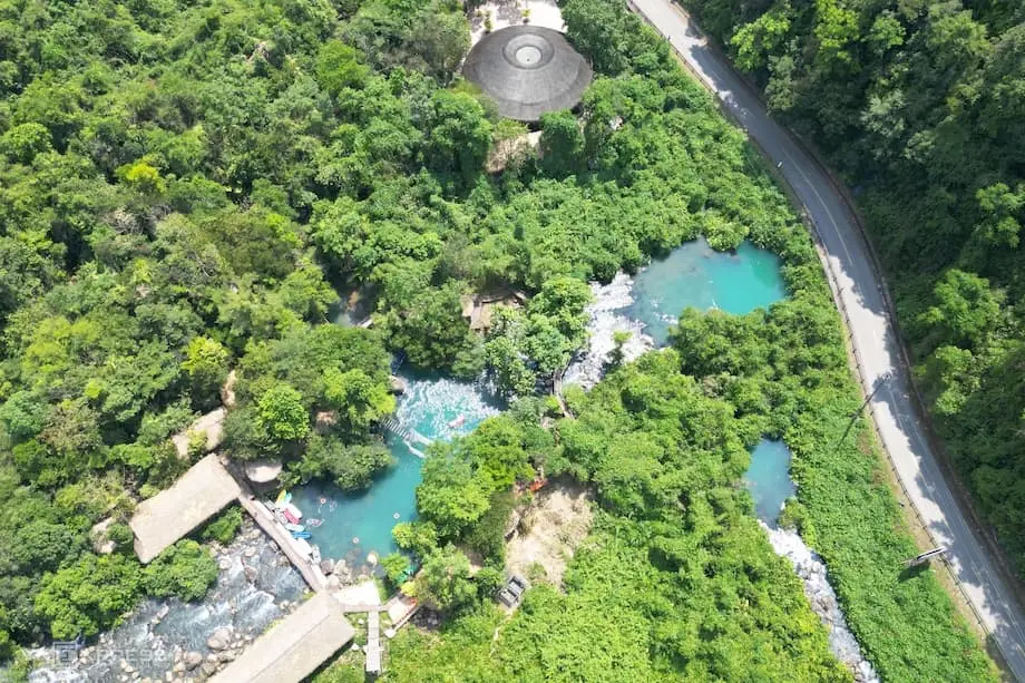 Mooc Stream Draws Travelers to Emerald Waters and Forest Adventures in Vietnam