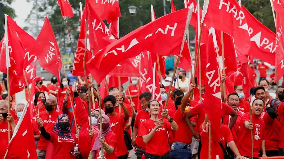 Malaysia's Ethnic Tensions Test Anwar's Unity Government