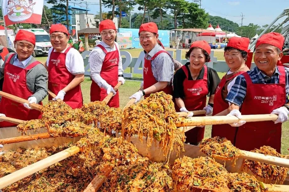 Korea's Autumn 2025 Festival Guide: Harvest Food, Palace Nights and Regional Traditions