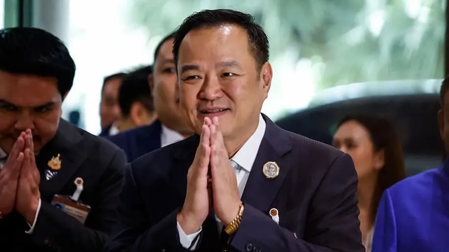 Anutin takes power in Thailand with a minority government and an election deadline