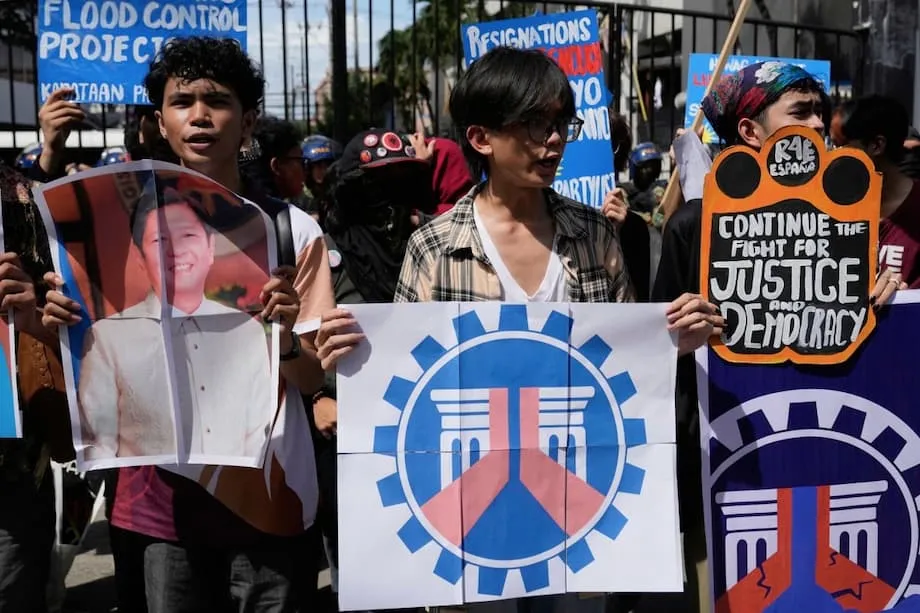 Philippine Flood Control Scandal Fuels Protests Over 545 Billion Pesos in Spending