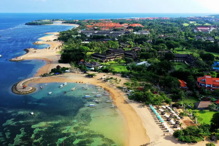 Bali Affirms Public Beach Access as Resort Leases and Coastal Demolitions Draw Scrutiny