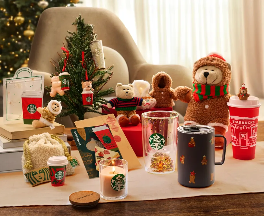 Starbucks Japan launches Christmas 2025 goods with its first candle collection