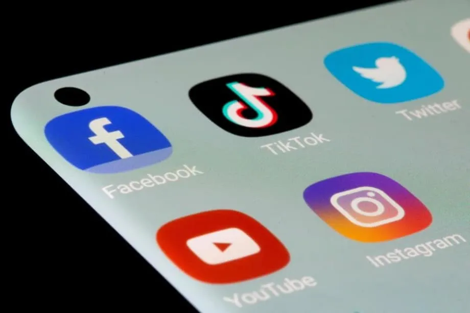 Malaysia Plans Social Media Age Limit of 16 and Identity Checks in 2026