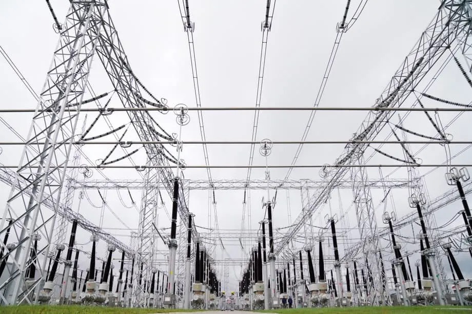China's Power Equipment Exports Surge as AI Puts Global Grids Under Pressure