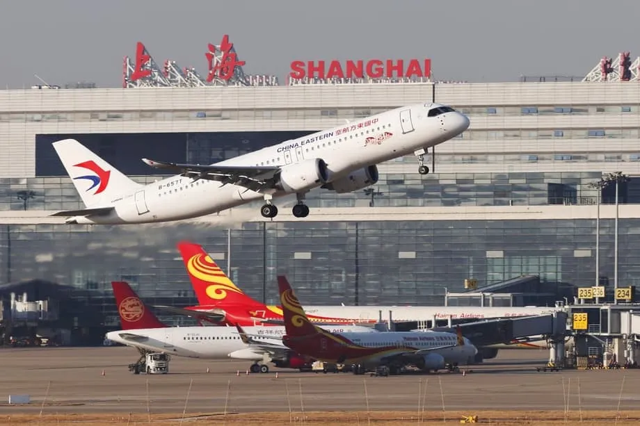 Nearly 500,000 Japan Tickets Canceled as China Travel Warning Deepens Diplomatic Rift
