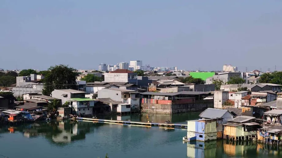 Asian Megacities Shape Their Own Future Through Regional Lessons, Climate Planning and Technology