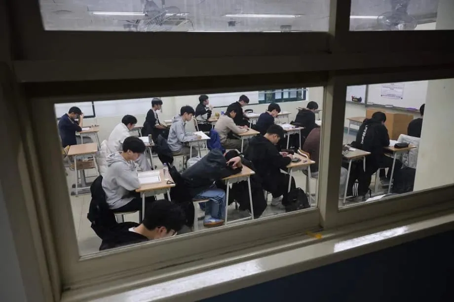 Shifting Tides: South Korean Students Turn Away from Seoul Elite and Medical Fields