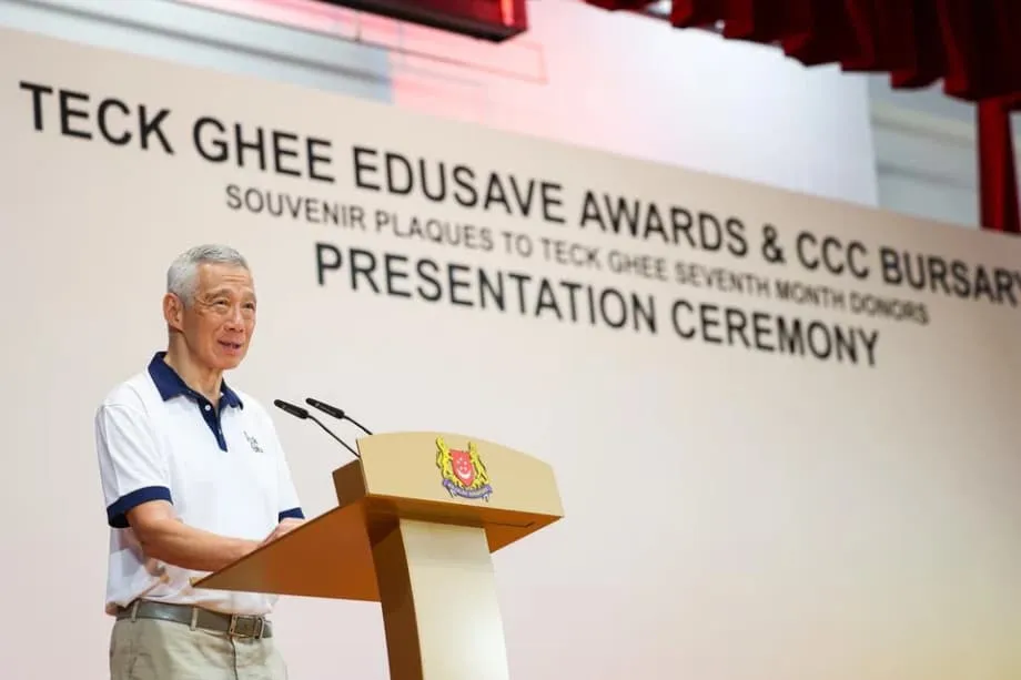 SM Lee Urges Singaporeans to Keep Upgrading Skills as Global Uncertainty Grows
