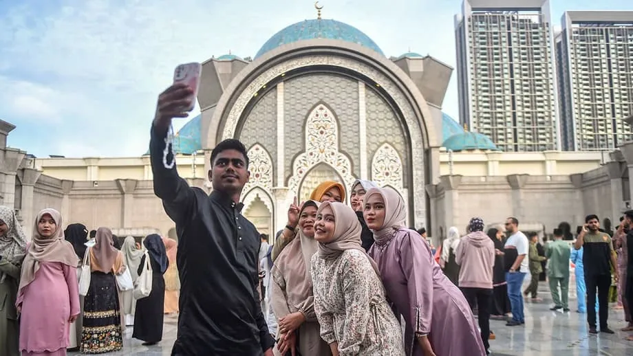 Modernisation Gives Islamic Revival New Momentum Across Southeast Asia