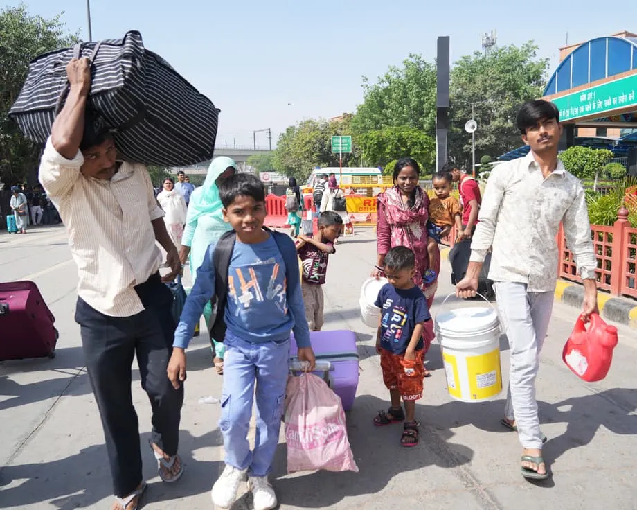 Delhi's Migrant Exodus: How a Global Fuel Crisis Is Emptying India's Capital