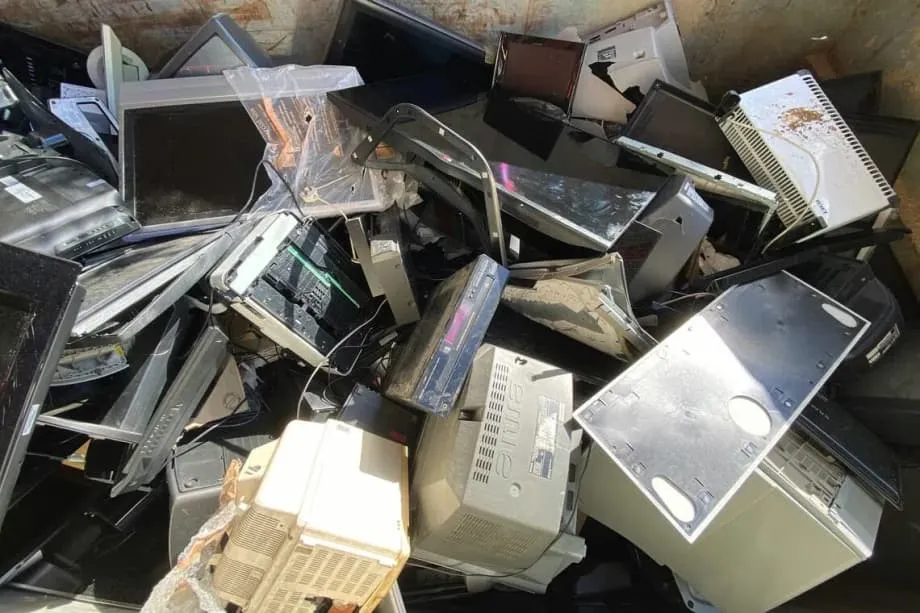 Malaysia Plans 2027 Environmental Law Changes to Stop Illegal Electronic Waste Imports