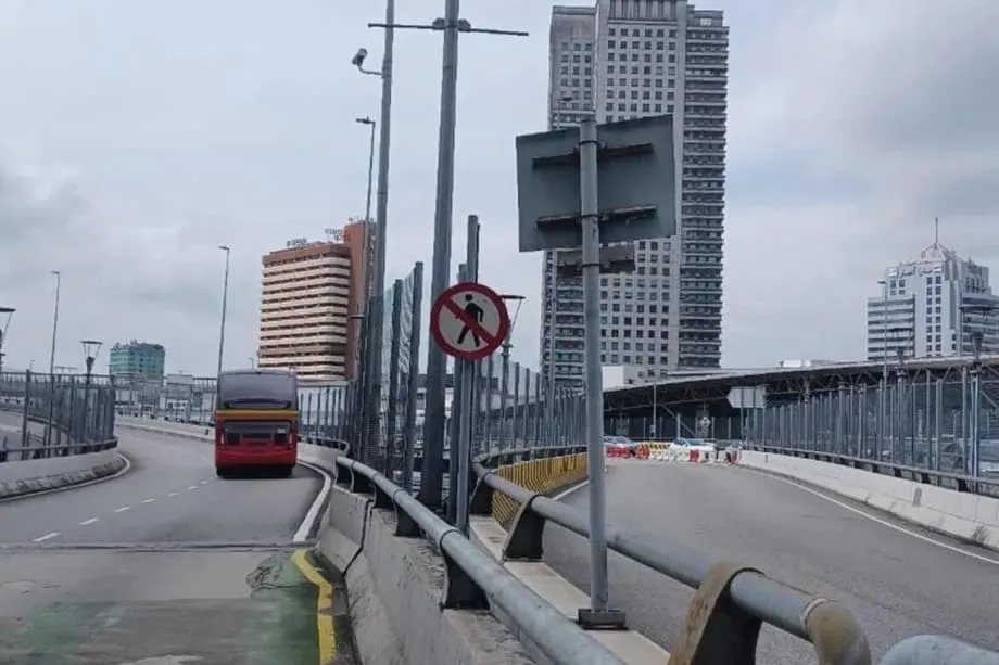 Causeway Walking Ban Leaves Thousands Choosing Between Safety and Getting to Work