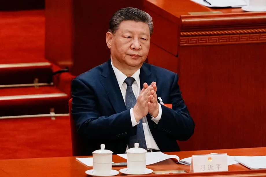 China's Debt Tops 300% of GDP as Weak Prices and Rising Borrowing Strain Growth