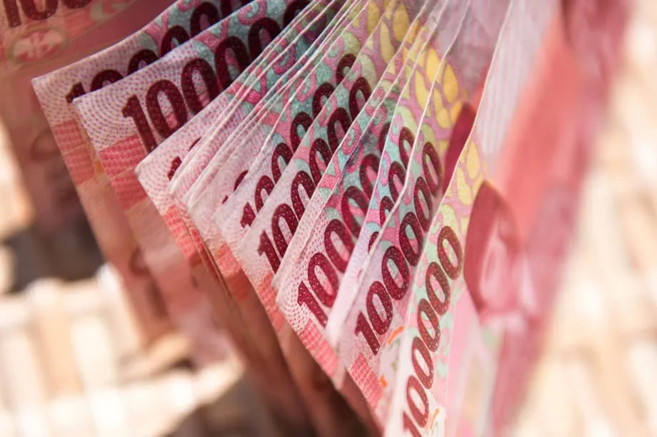 Rupiah Hits Record Low as Oil Shock, Capital Outflows and Fiscal Strains Converge