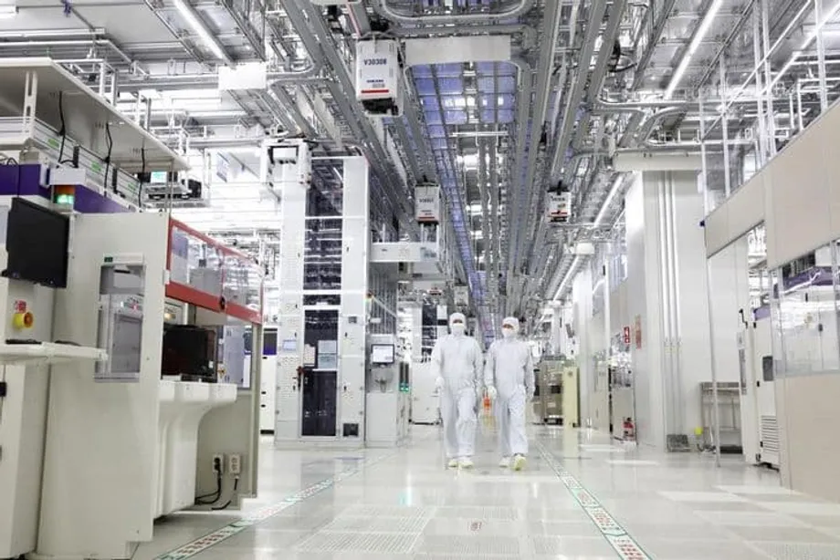 South Korea's Semiconductor Boom Masks Deepening Structural Crisis
