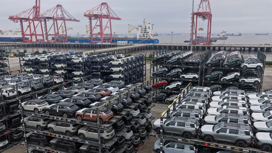 China Reports 39.94 Trillion Yuan in Nine Months of Goods Trade as Technology Exports Surge
