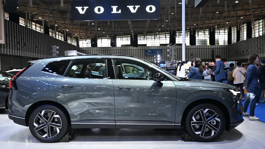 Volvo Plans Six China Tailored Cars and 2,500 Job Cuts After SEK 5.6 Billion Loss