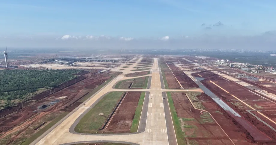 Long Thanh Airport's December 2026 Opening at Risk as Four Major Packages Fall Behind