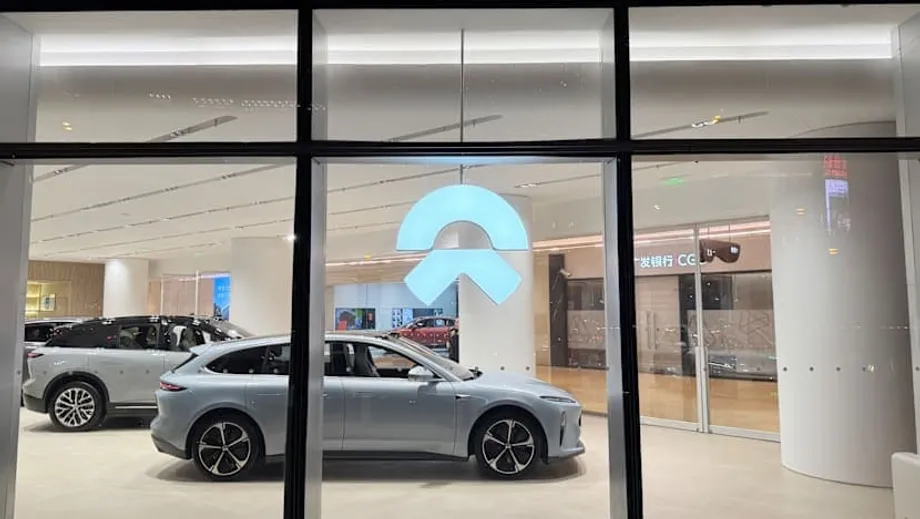 GIC Sues Nio Over Battery Revenue Claims as Shares Slide and US Case Is Put on Hold