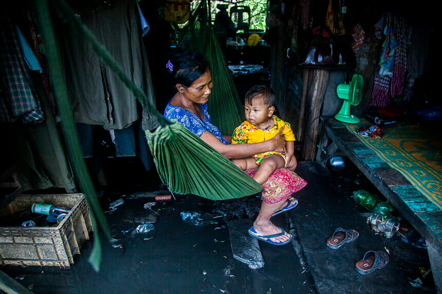 A mother and her child in rural Cambodia | Human Rights | The New ...