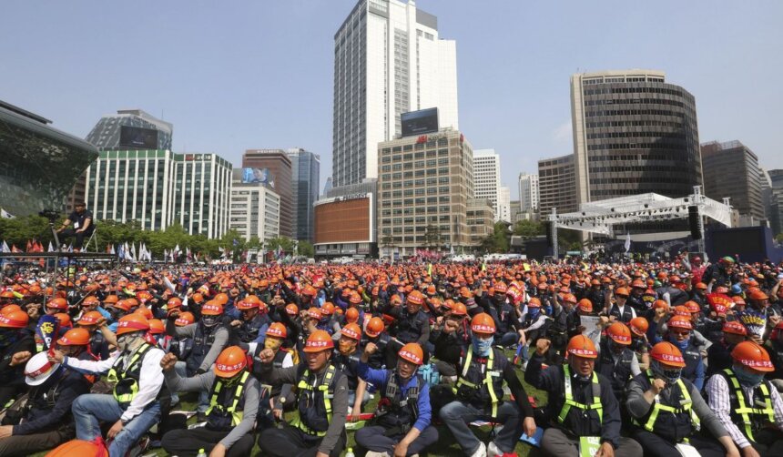Clash over a 69-hour workweek reveals generational divide in South ...