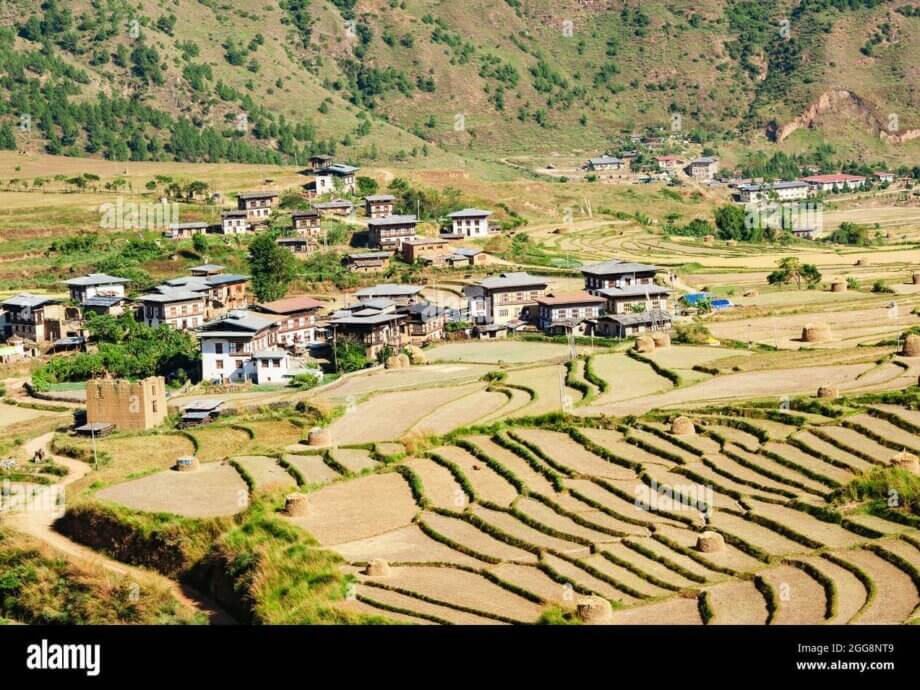 Bhutan landscape hi-res stock photography and images - Alamy