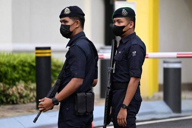 Malaysia arrests 36 Bangladeshis over IS support | Arab News