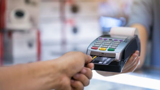 Philippines' credit card debt reaches ‘critical risk’ levels