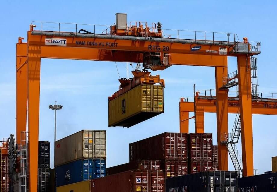 Vietnam Q2 GDP growth quickens on strong exports, US trade deal ...