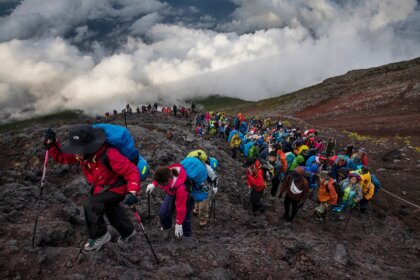 Climb Mt Fuji 2024 Dates - Delia Fanchon