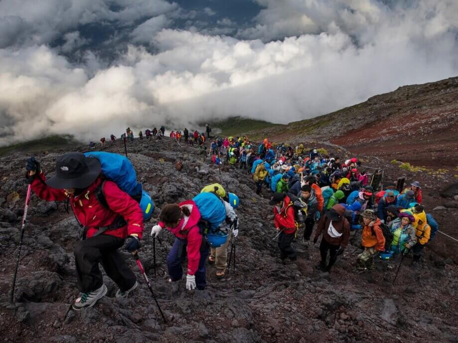 Climb Mt Fuji 2024 Dates - Delia Fanchon