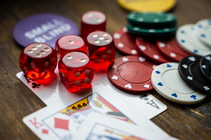gambling, contest, poker, happiness, to play, profit, game, win, risk, gamble, gambling addiction...