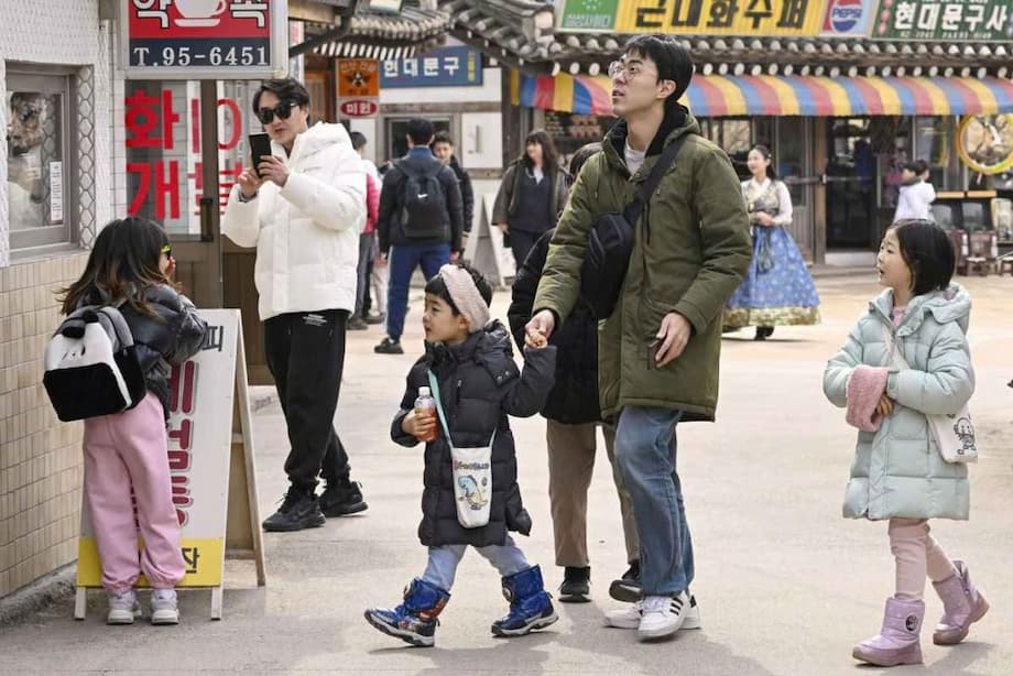 INTERVIEW | Population Expert Deciphers South Korea's Declining Births ...