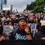 Protesters extend 'Dark Indonesia' rally against Prabowo's policies | Reuters