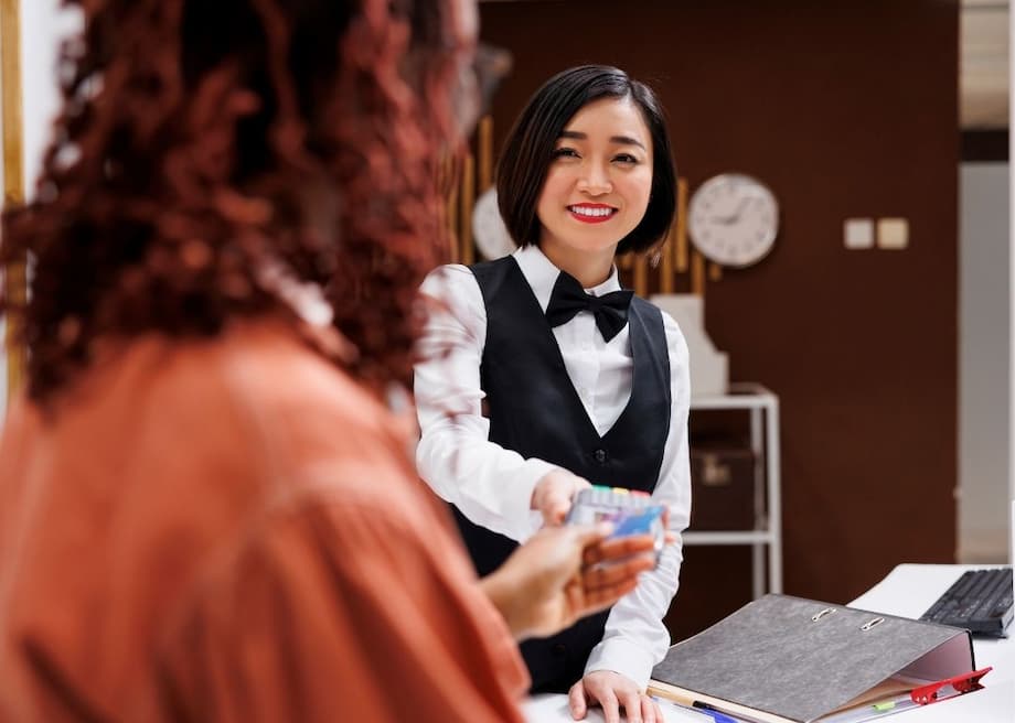 Tipping Cultures Around The World