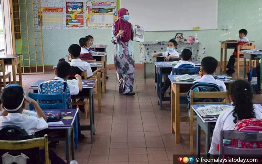 Teach Mandarin, Tamil at national schools, ex-Bersatu man says | FMT