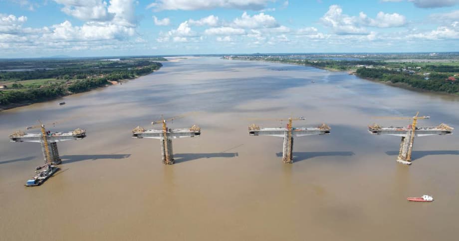 គម្រោងសង់ស្ពានឆ្លងទន្លមេគង្គក្នុងខេត្តក្រចេះ សង់បាន ៧៧% ហើយ ...