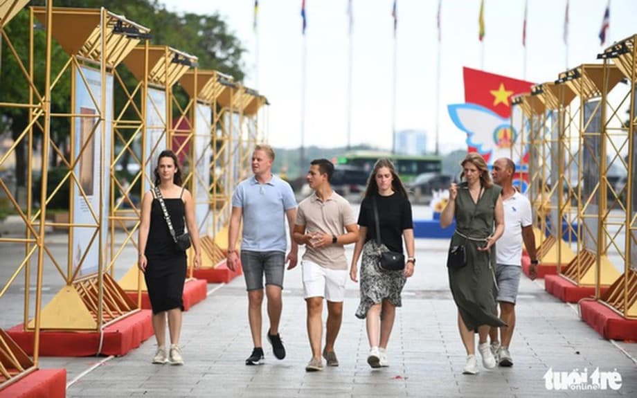 What Documents Immigration May Ask Vietnam Visa Waiver 2025: Essential ...