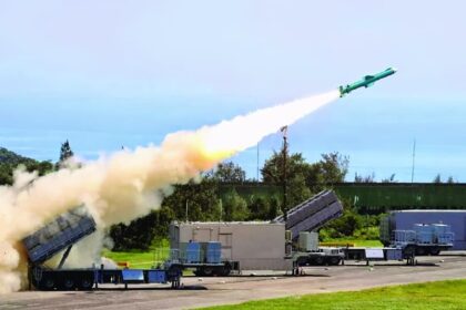 Taiwan Spotlights Invasion Defense Lines During Chinese Drills - Naval News