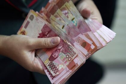 Rupiah Hits Record Low; Indonesia Intervenes to Defend Currency - ExpatGo