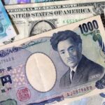 Dollar clings to gains vs. yen with Japan fiscal policy, US data in ...